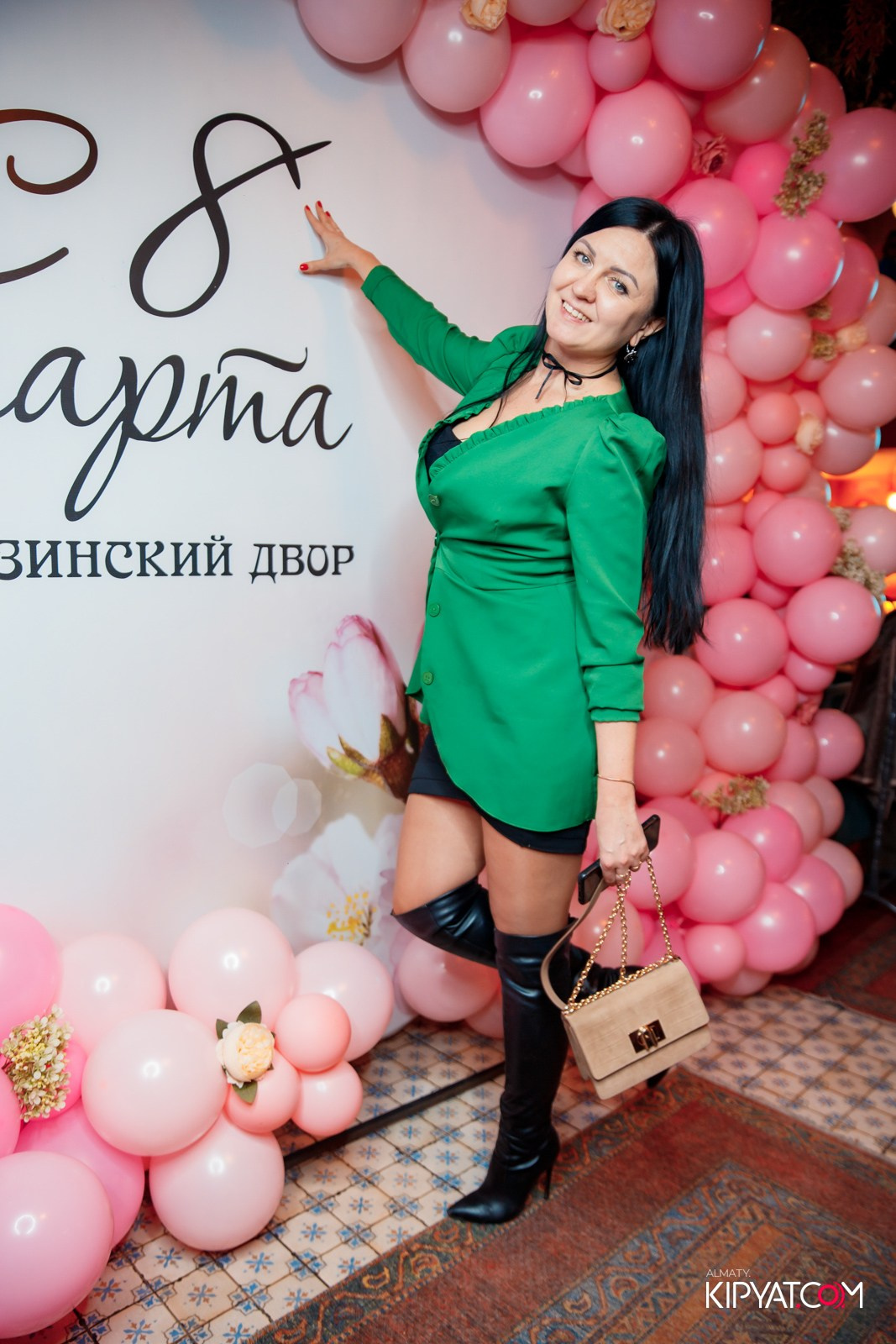 ГРУЗИНСКИЙ ДВОР НА КАБАНБАЙ БАТЫРА. КИПЯТКОМ АЛМАТЫ!