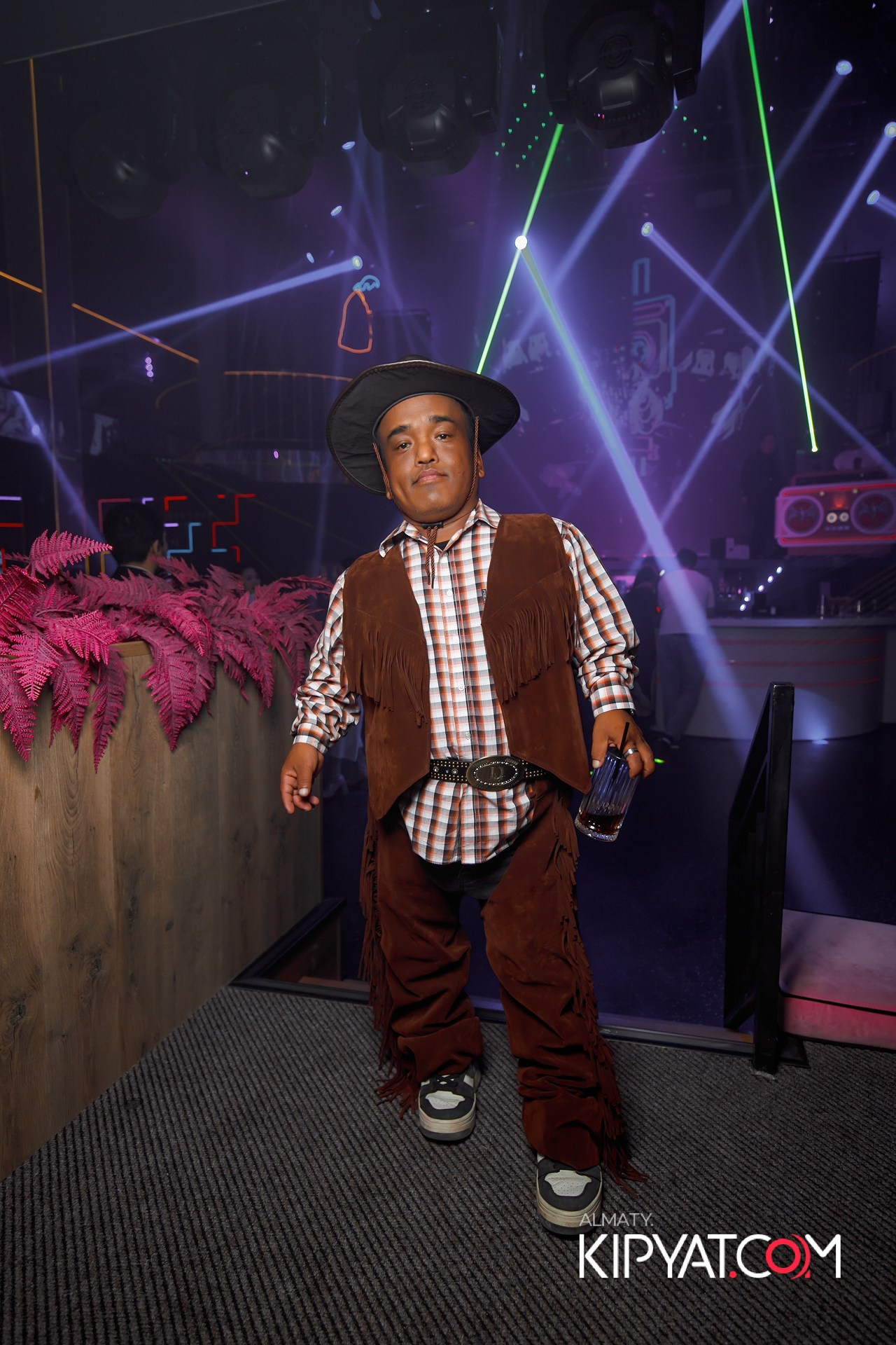 SANTA BARBARA. КИПЯТКОМ АЛМАТЫ!