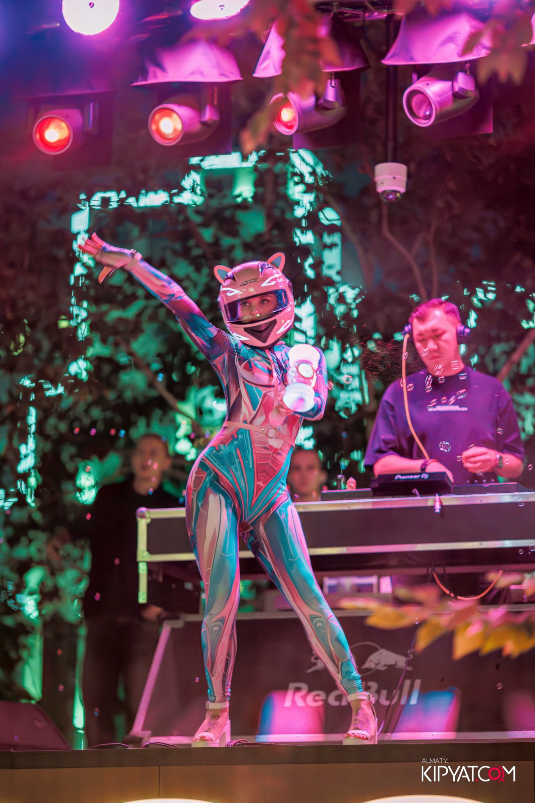 EVENT BAR. КИПЯТКОМ АЛМАТЫ!