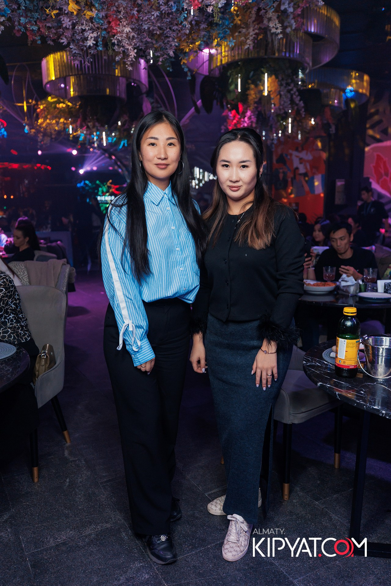 FRIENDS BAR & TERRACE. КИПЯТКОМ АЛМАТЫ! Фотосъемка мероприятий в Алматы