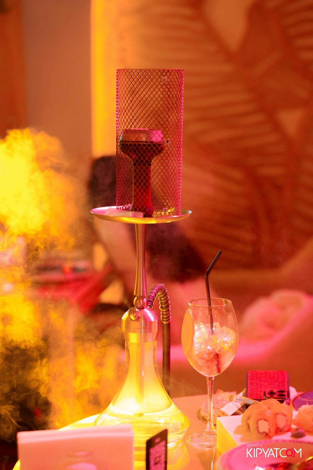 MOOD KARAOKE & TERRACE. КИПЯТКОМ АЛМАТЫ!