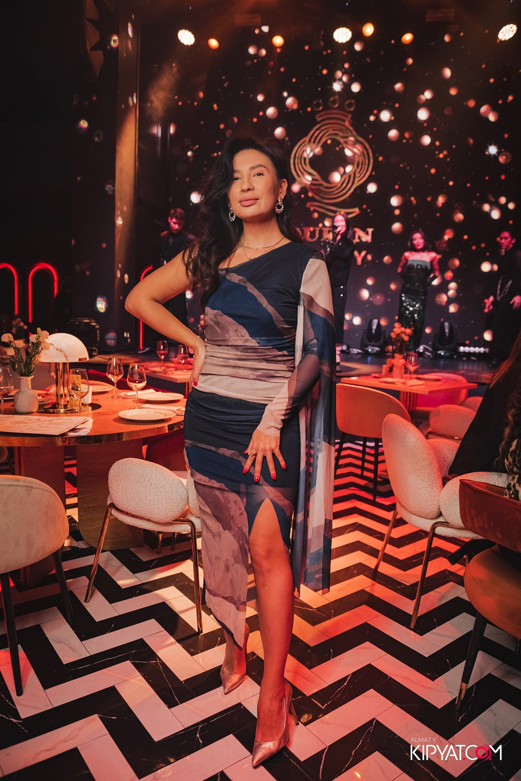 QUEEN. КИПЯТКОМ АЛМАТЫ!