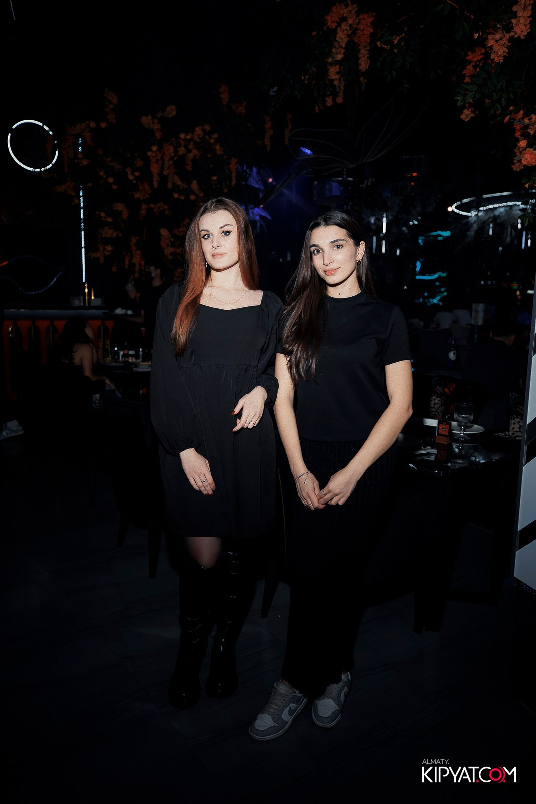 FRIENDS BAR & TERRACE. КИПЯТКОМ АЛМАТЫ! Фотосъемка мероприятий в Алматы