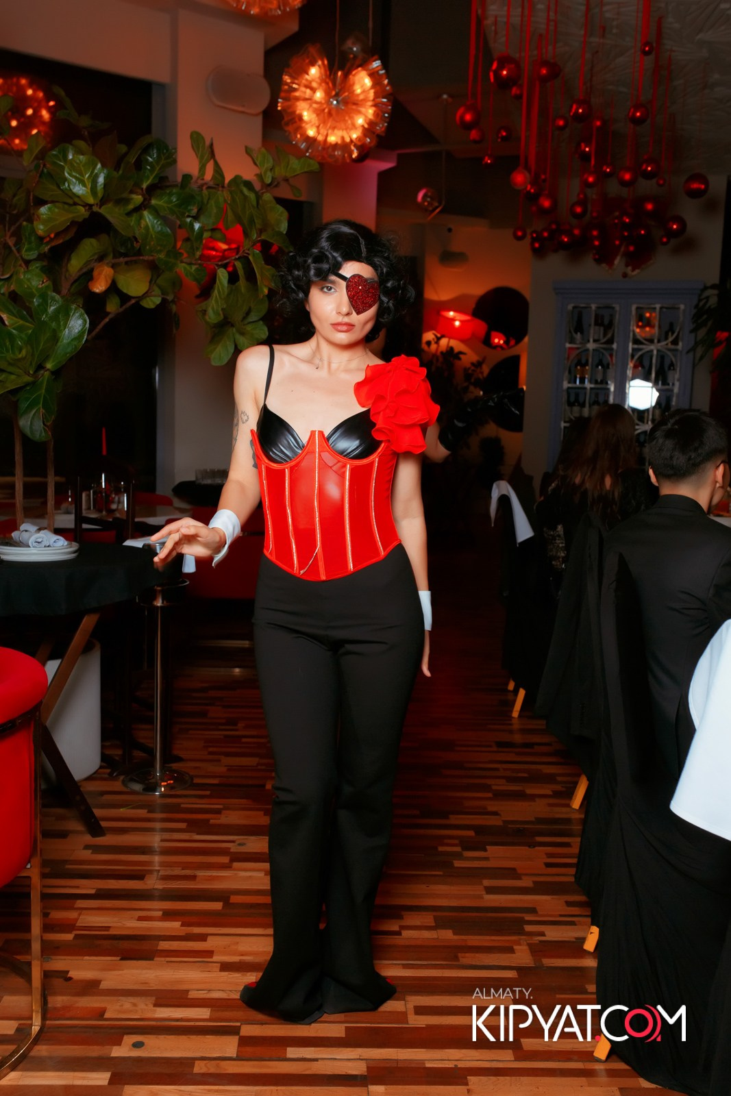 BARFLY. КИПЯТКОМ АЛМАТЫ!