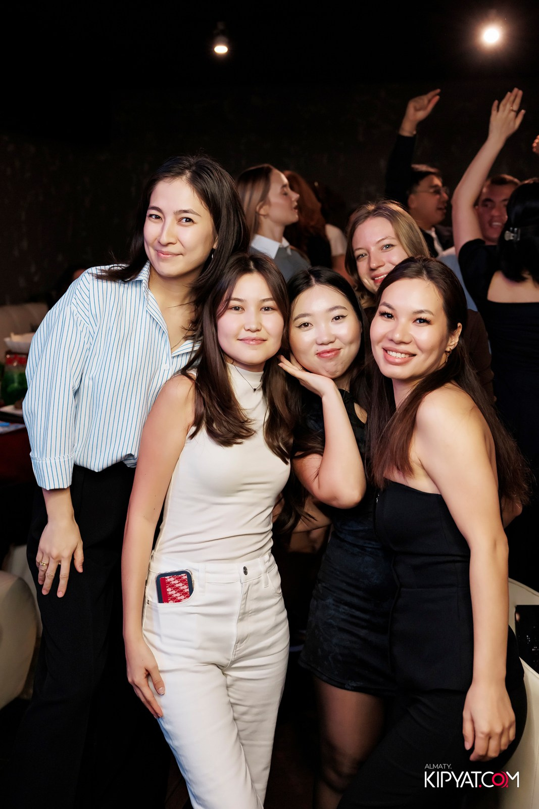 МУЗЫКАЛЬНОЕ ЛОТО В HIT RETRO. КИПЯТКОМ АЛМАТЫ! Фотосъемка мероприятий в Алматы