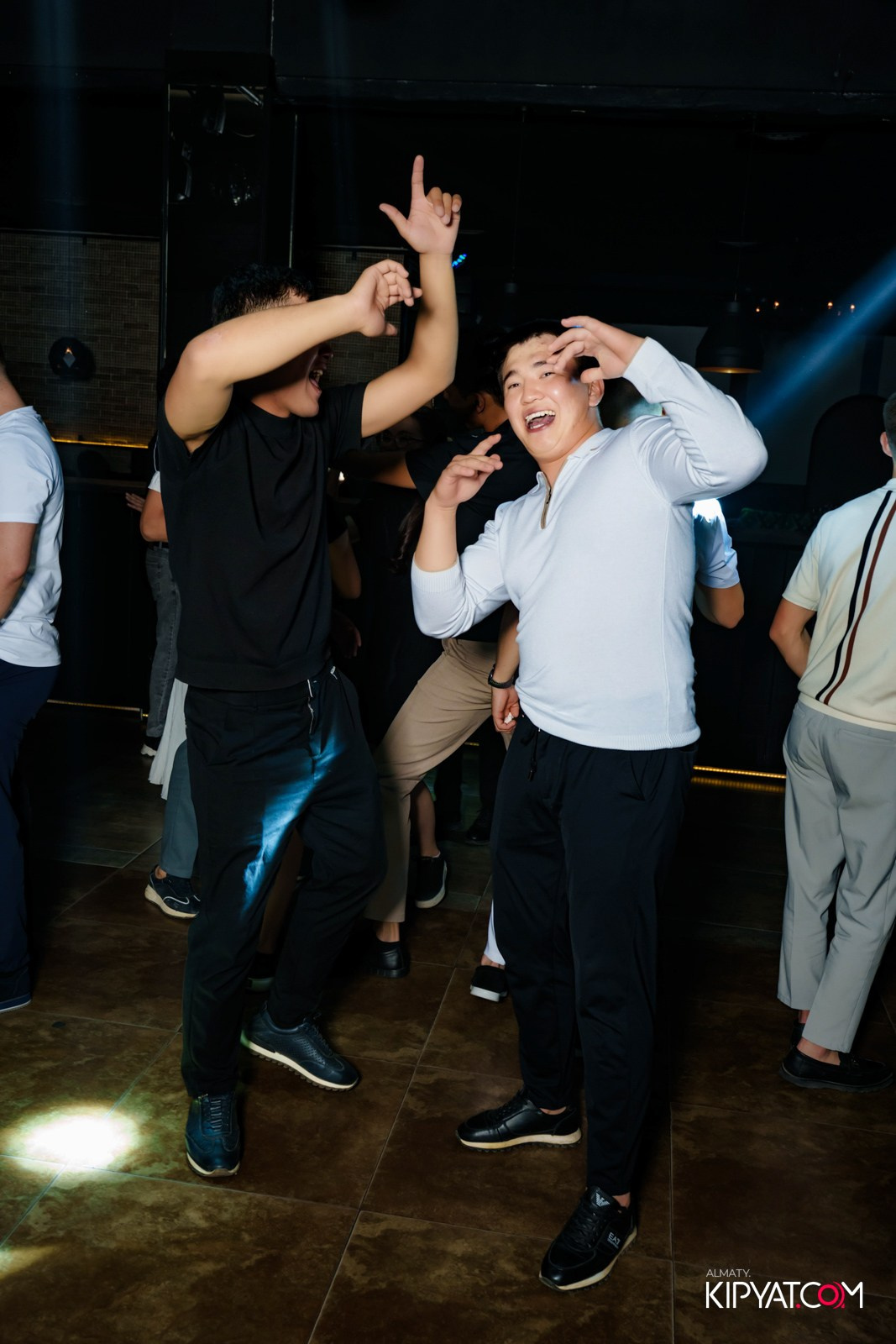 ARAGOSTA. КИПЯТКОМ АЛМАТЫ!