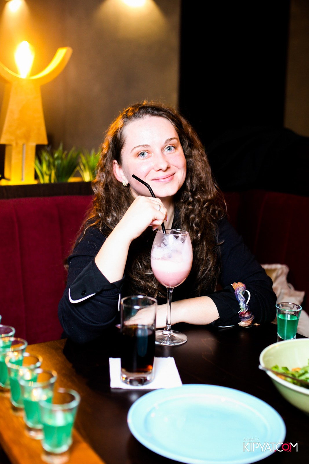 ГРИЛЬ-БАР ШАШЛЫКОFF. КИПЯТКОМ АЛМАТЫ!