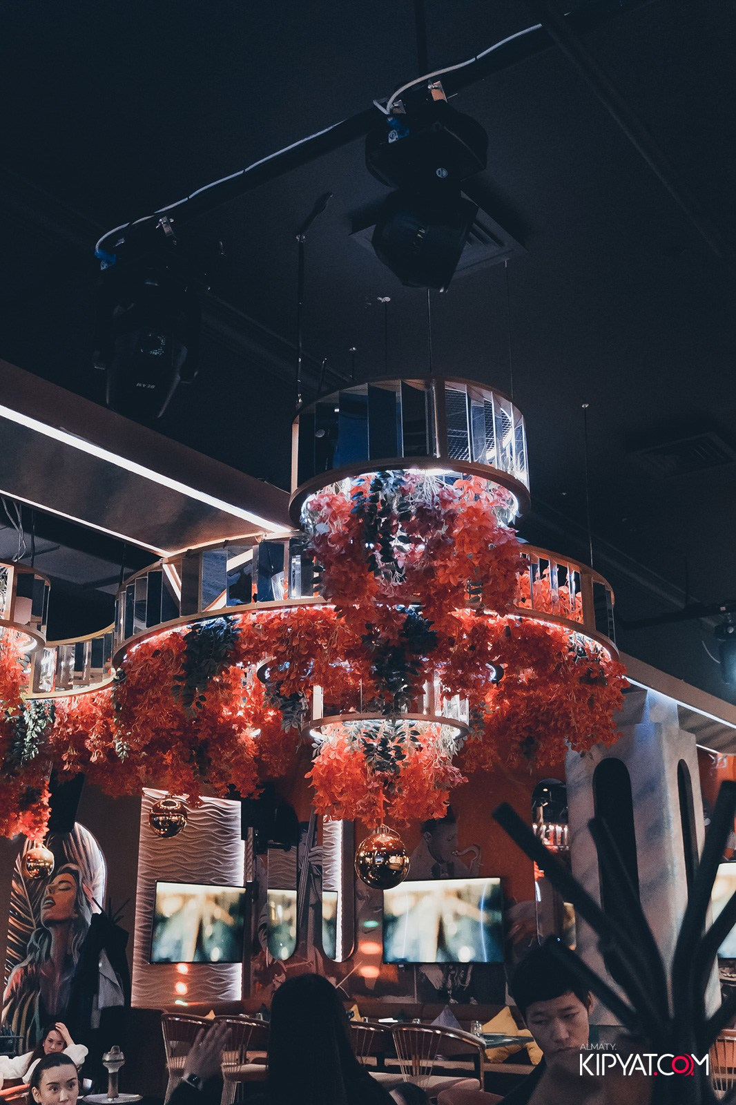 MYATA PLATINUM НА АБАЯ. КИПЯТКОМ АЛМАТЫ!