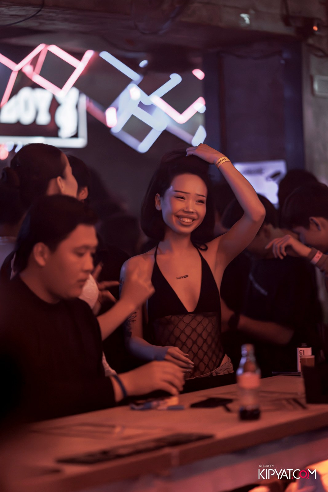 BHB. КИПЯТКОМ АЛМАТЫ!