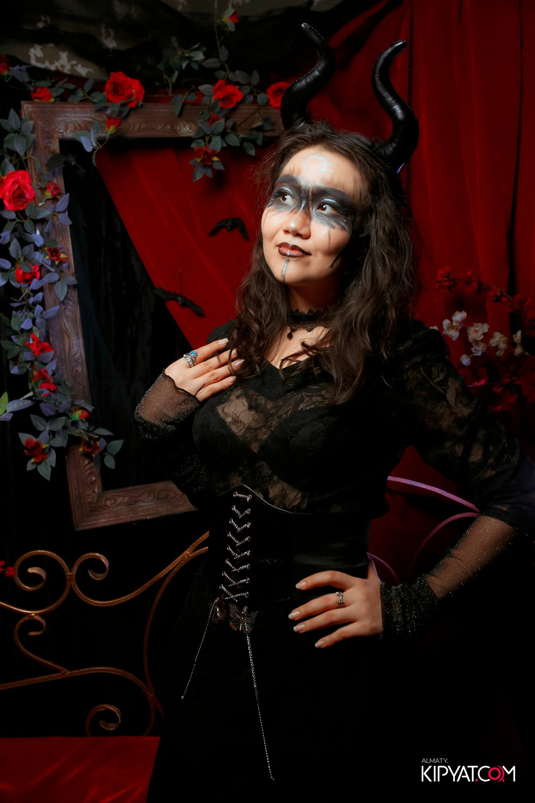 БАЛ НЕЧИСТИ В HIT RETRO. КИПЯТКОМ АЛМАТЫ!