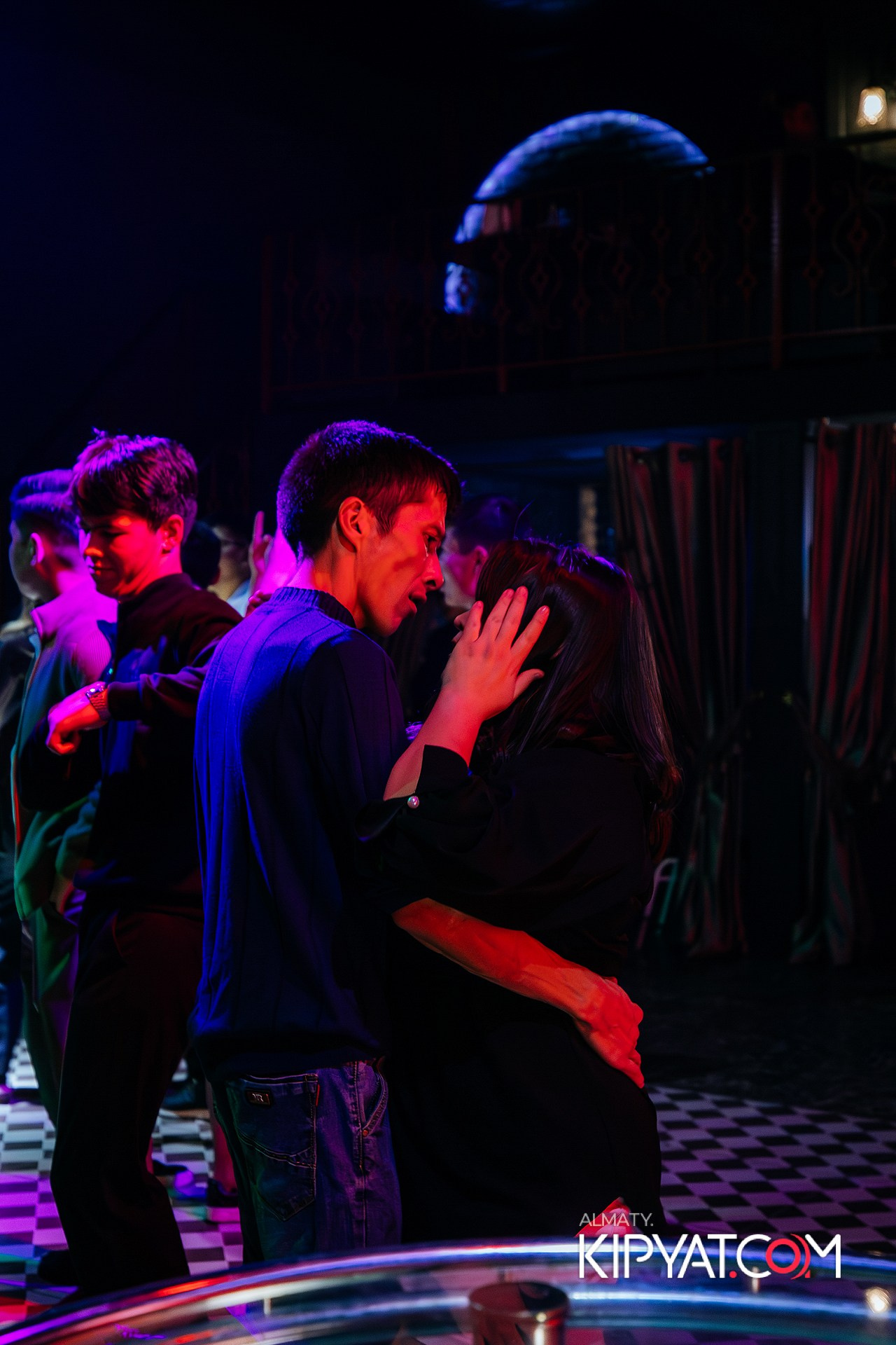 НАКАТИКА. КИПЯТКОМ АЛМАТЫ!