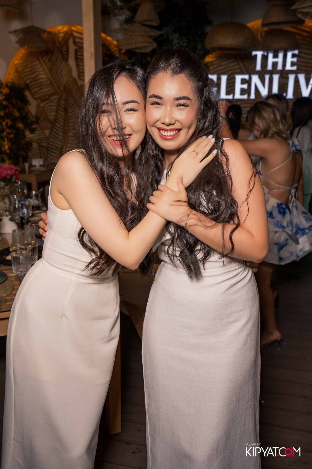 MOOD KARAOKE S TERRACE. КИПЯТКОМ АЛМАТЫ!