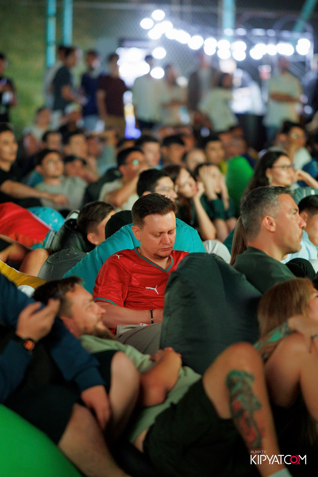 ТРАНСЛЯЦИЯ ФИНАЛА ЧЕМПИОНАТА МИРА ПО ФУТБОЛУ В VELVET SPORT VILLA. КИПЯТКОМ АЛМАТЫ! Фотосъемка мероприятий в Алматы