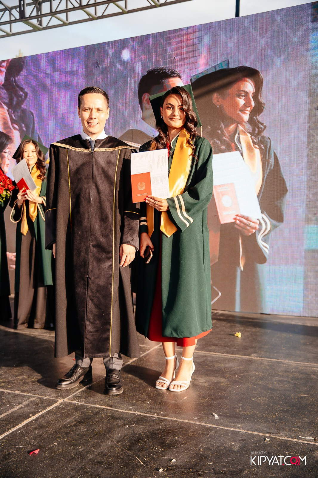 ВРУЧЕНИЕ ДИПЛОМОВ — НАРХОЗ КОЛЛЕДЖ. Part 3. КИПЯТКОМ АЛМАТЫ!