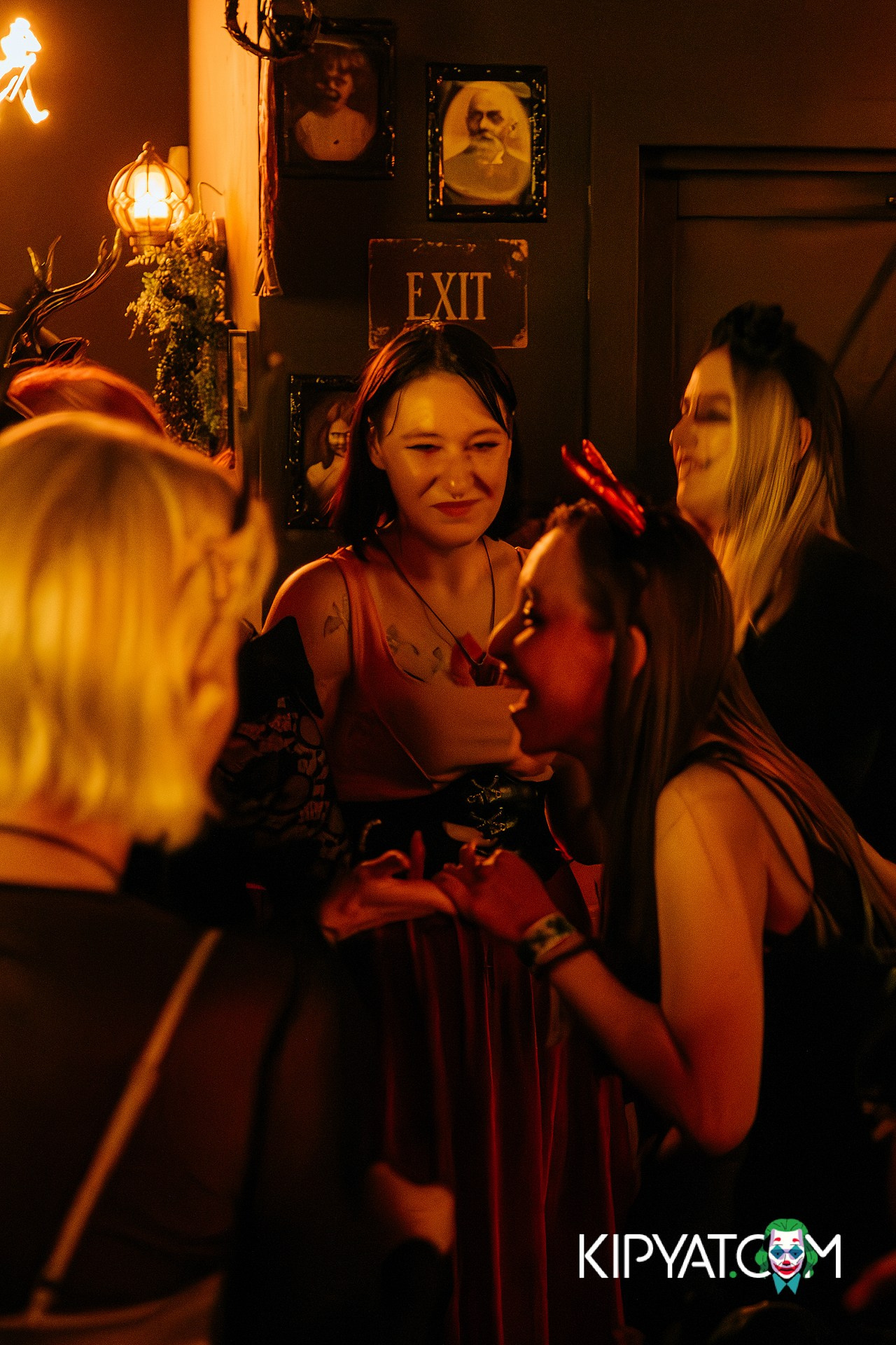 QUEEN OF THE DARKNESS. КИПЯТКОМ АЛМАТЫ!