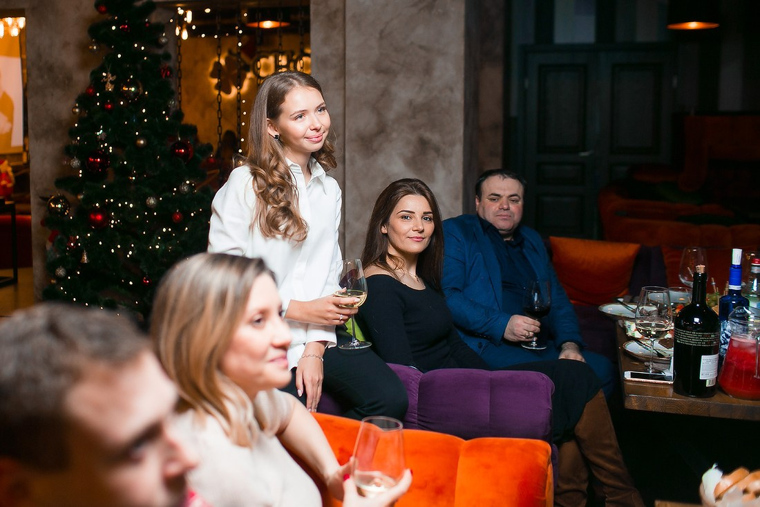 Фотосъемка Дня рождения Анны. Репортажный фотограф Борис Геер