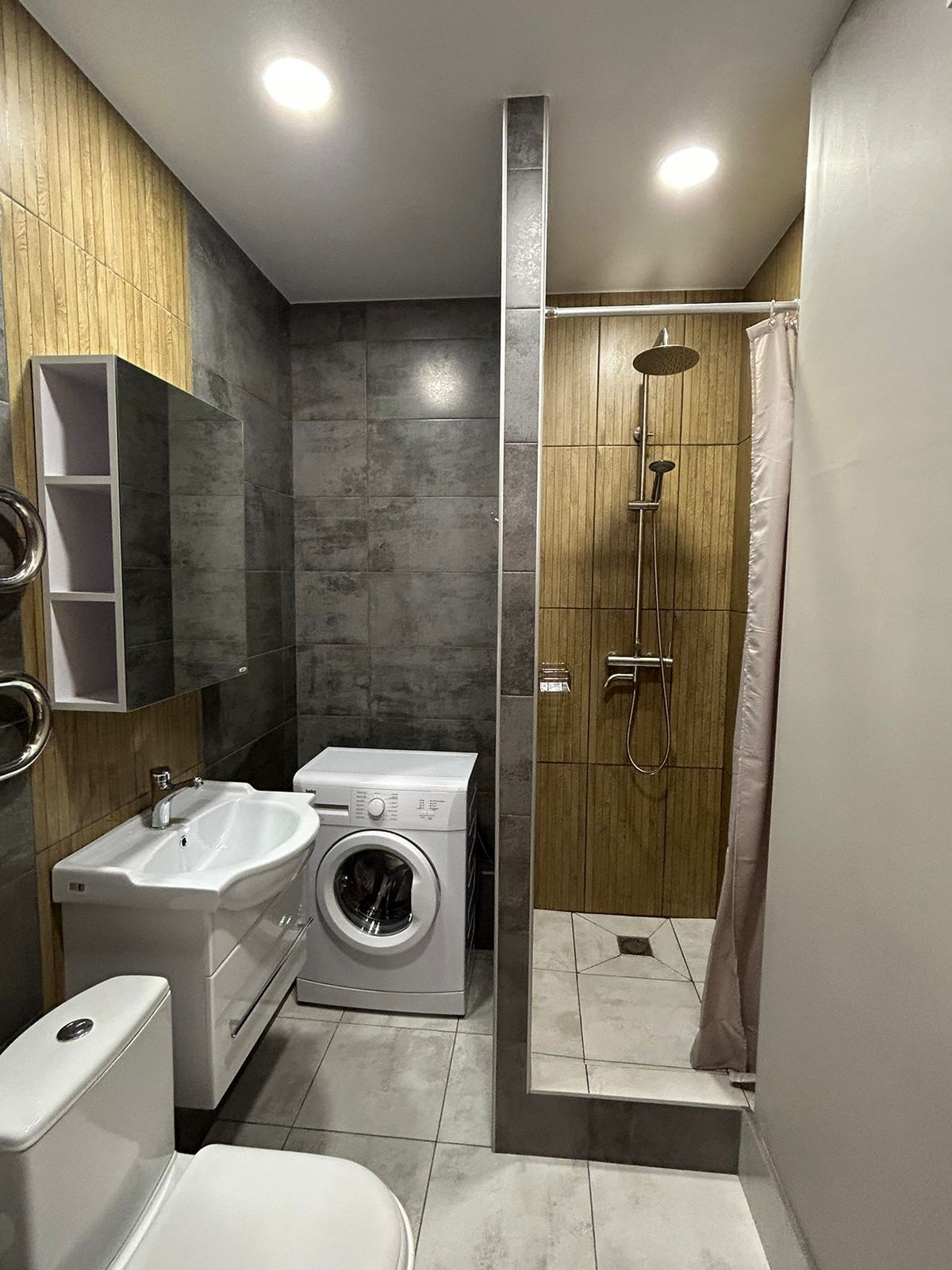 Примеры работ по дизайну ванных нашей студии. Дизайн-интерьера