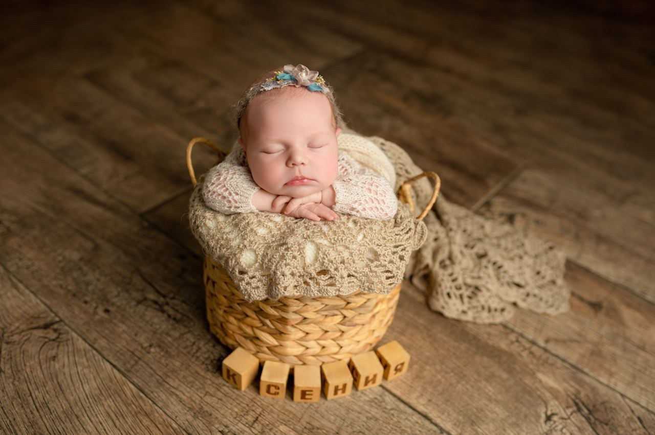 Новорожденные девочки. Детский фотограф в городе Жуковский Алиса Коробанова