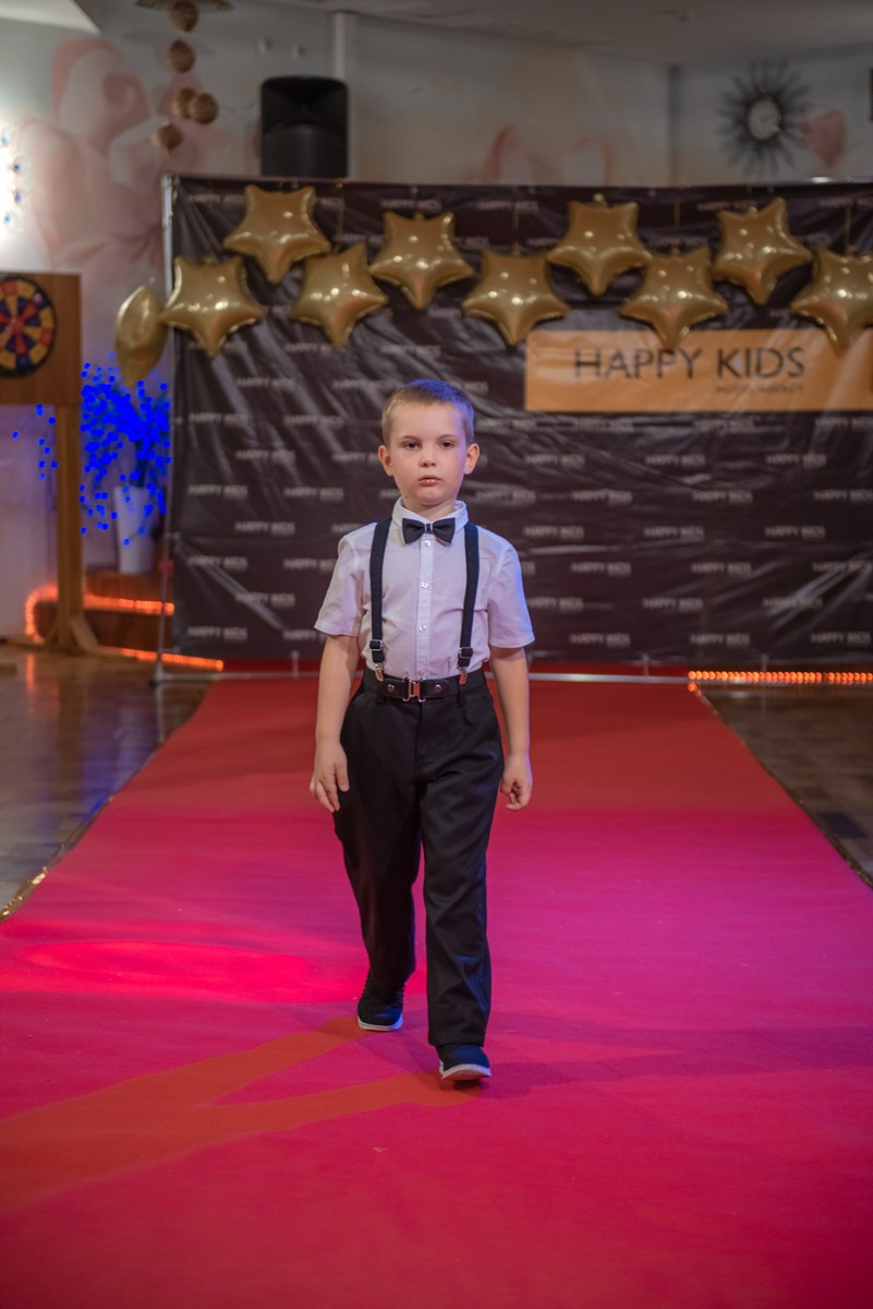 HAPPYkids дефиле санаторий Октябрьский. Семейный и коммерческий фотограф в Сочи Александр Бодунов