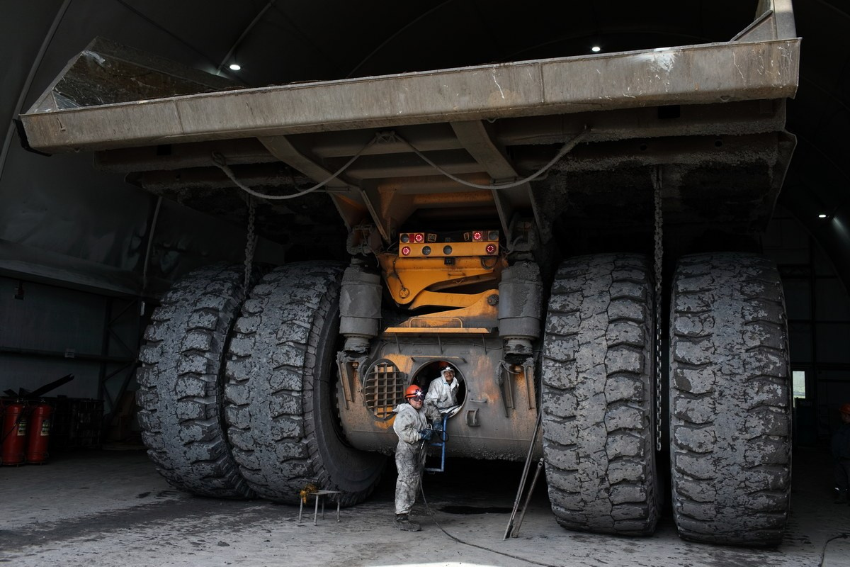 Industry. Павел Маркелов, фотограф