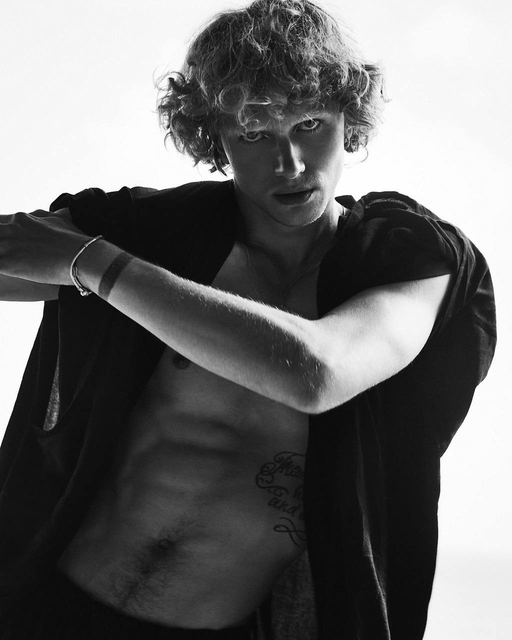 Курс для продвинутых фотографов «ART&COMMERСE». Newschool — Курсы фотографии во Владивостоке