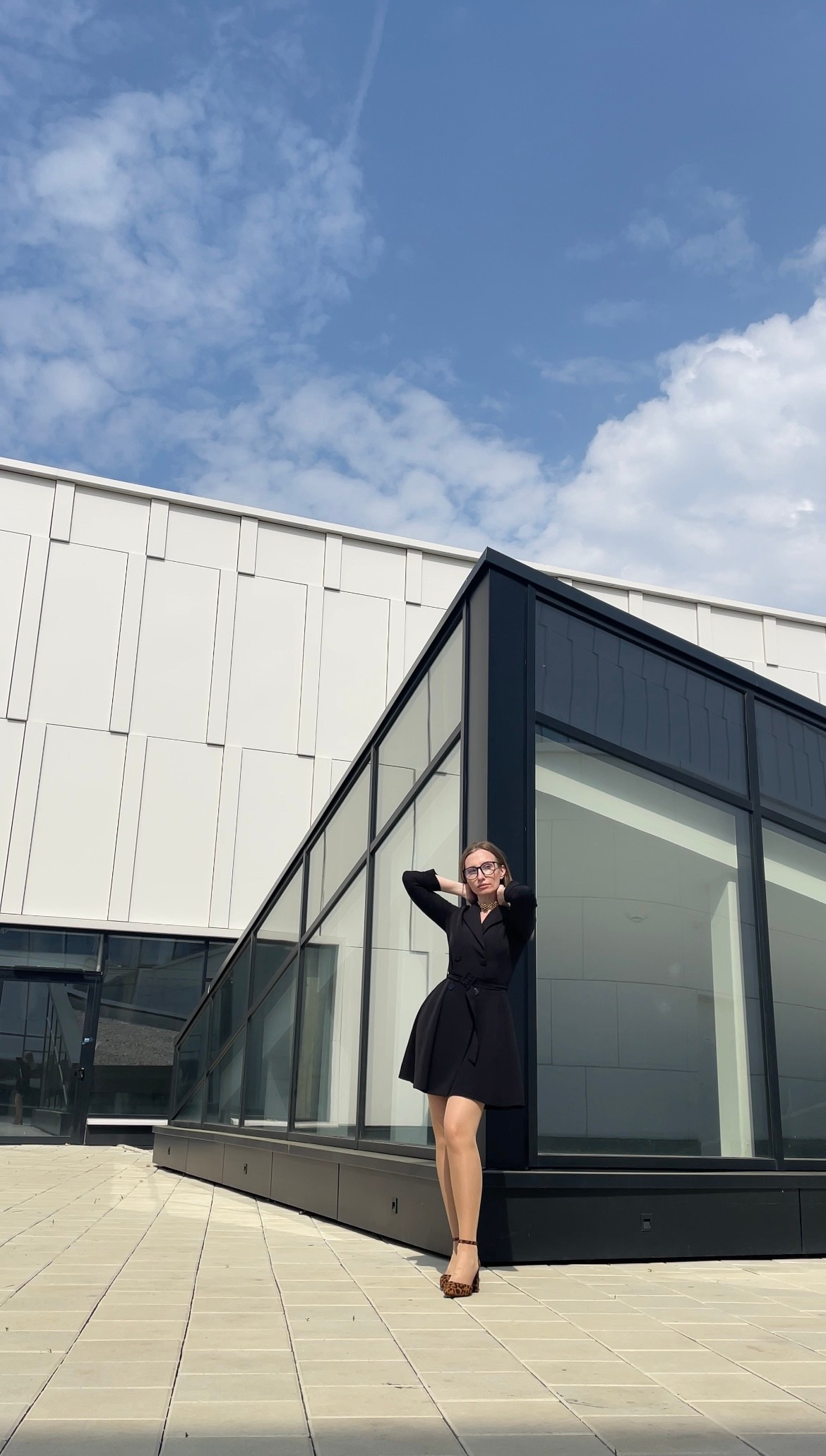 Индивидуальный Урок по фото с искуственным светом. Компания и фотошкола по созданию контента в Москве