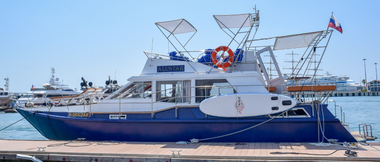 Рыбалка в сочи,день рождения на яхте в сочи,яхта в сочи прогулка,