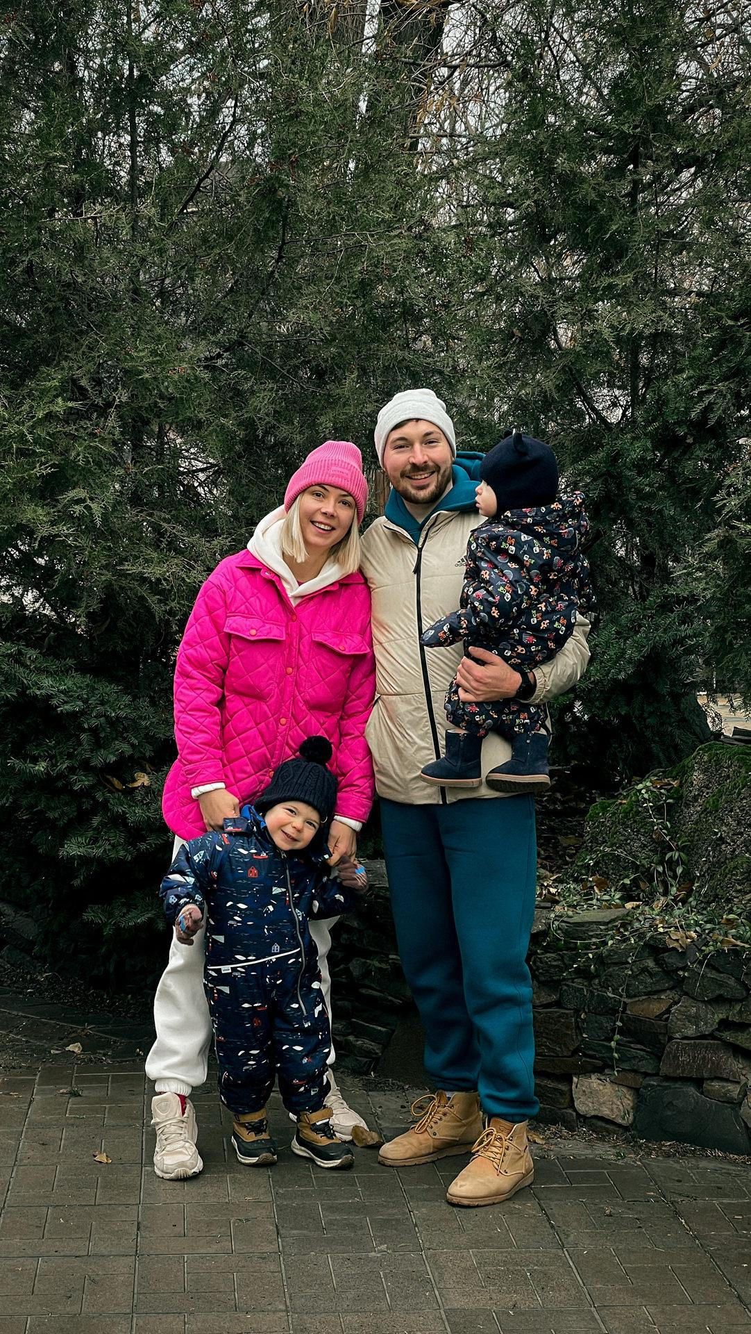 Купите лучшие пресеты для Lightroom: улучшайте свои фото одним кликом. Свадебный и семейный фотограф в Таганроге Бакарюк Антон