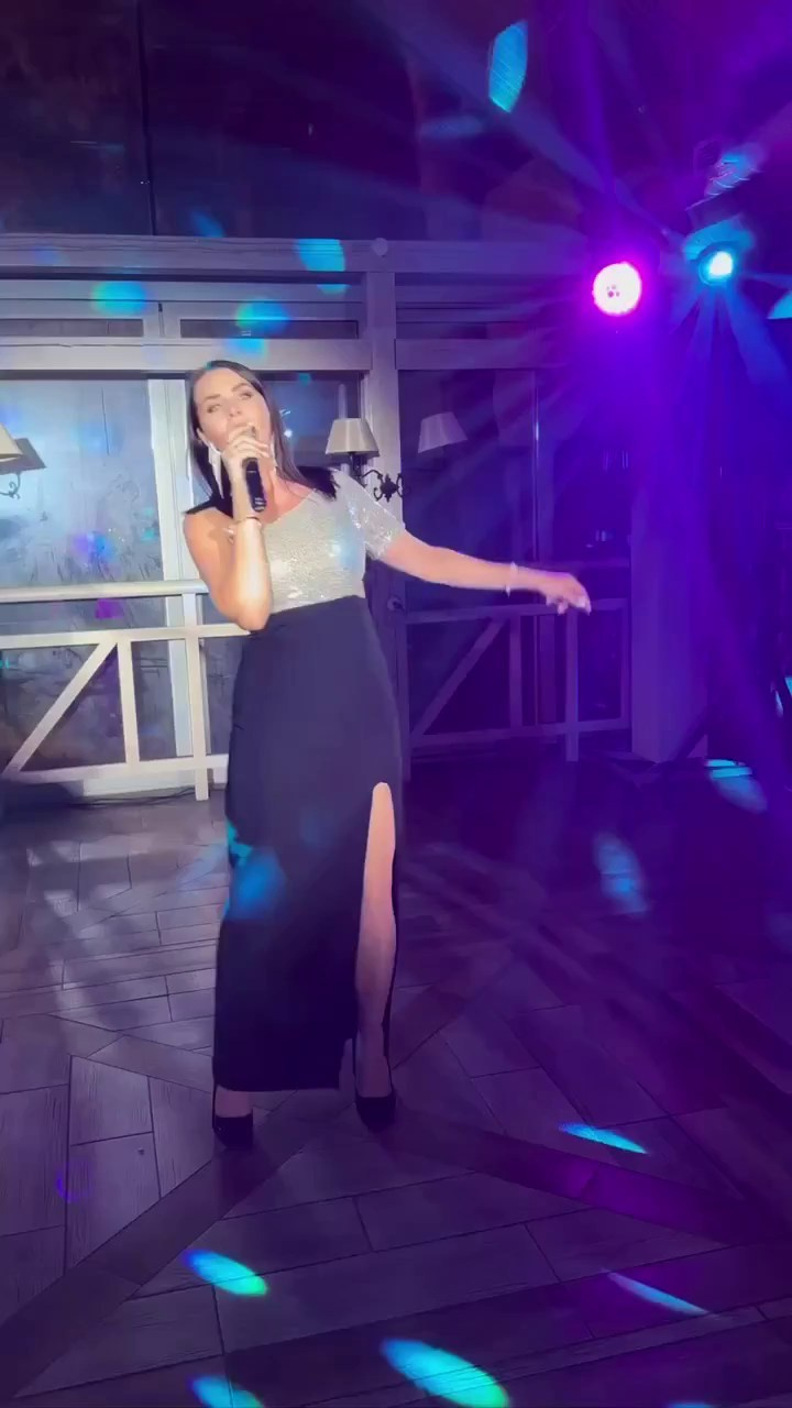 Музыкальное соправождение. Организатор праздников. Ведущая Марина Гребенникова