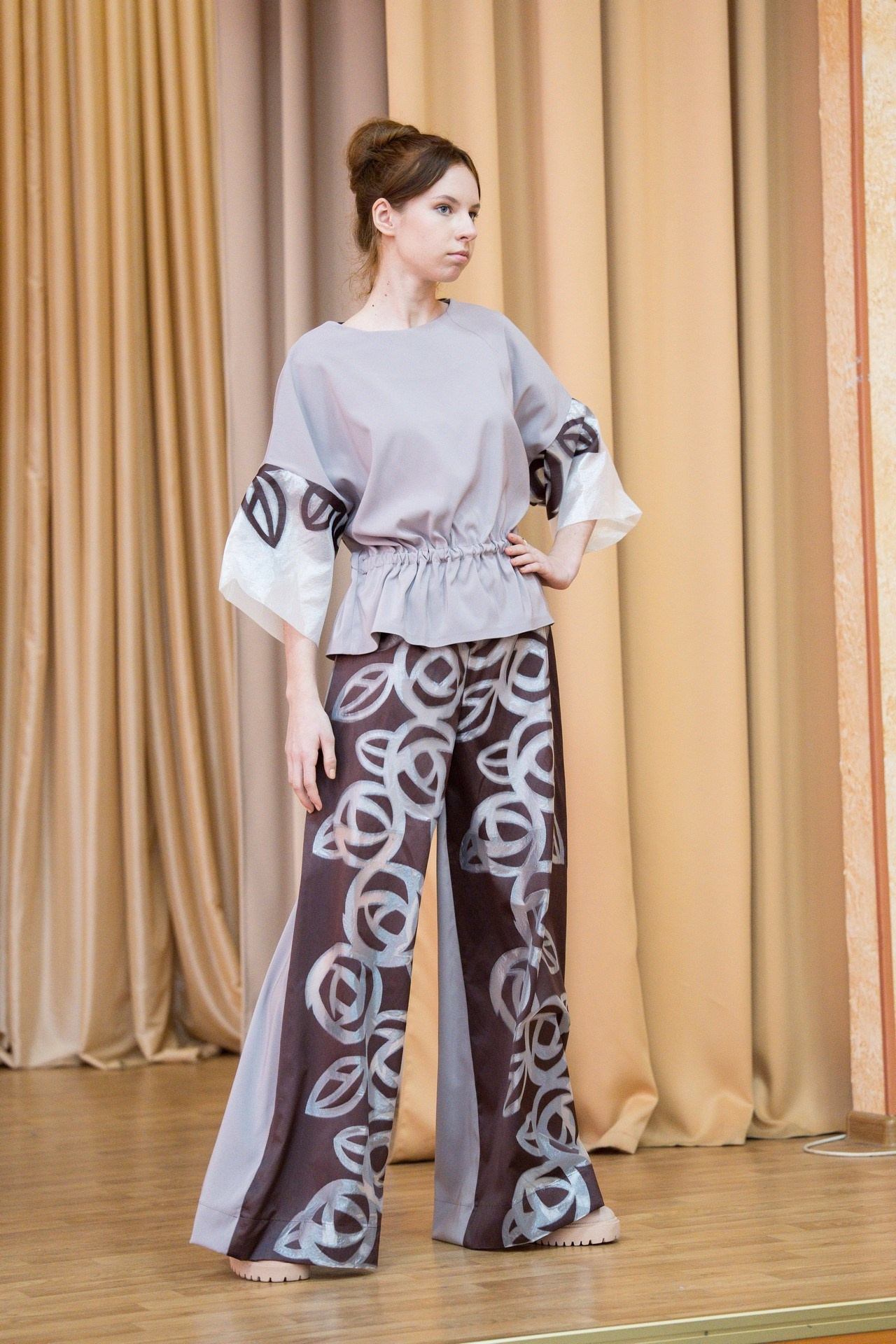 Царскосельский кутюрье. Репортажная съёмка в Санкт-Петербурге, Константин Петров