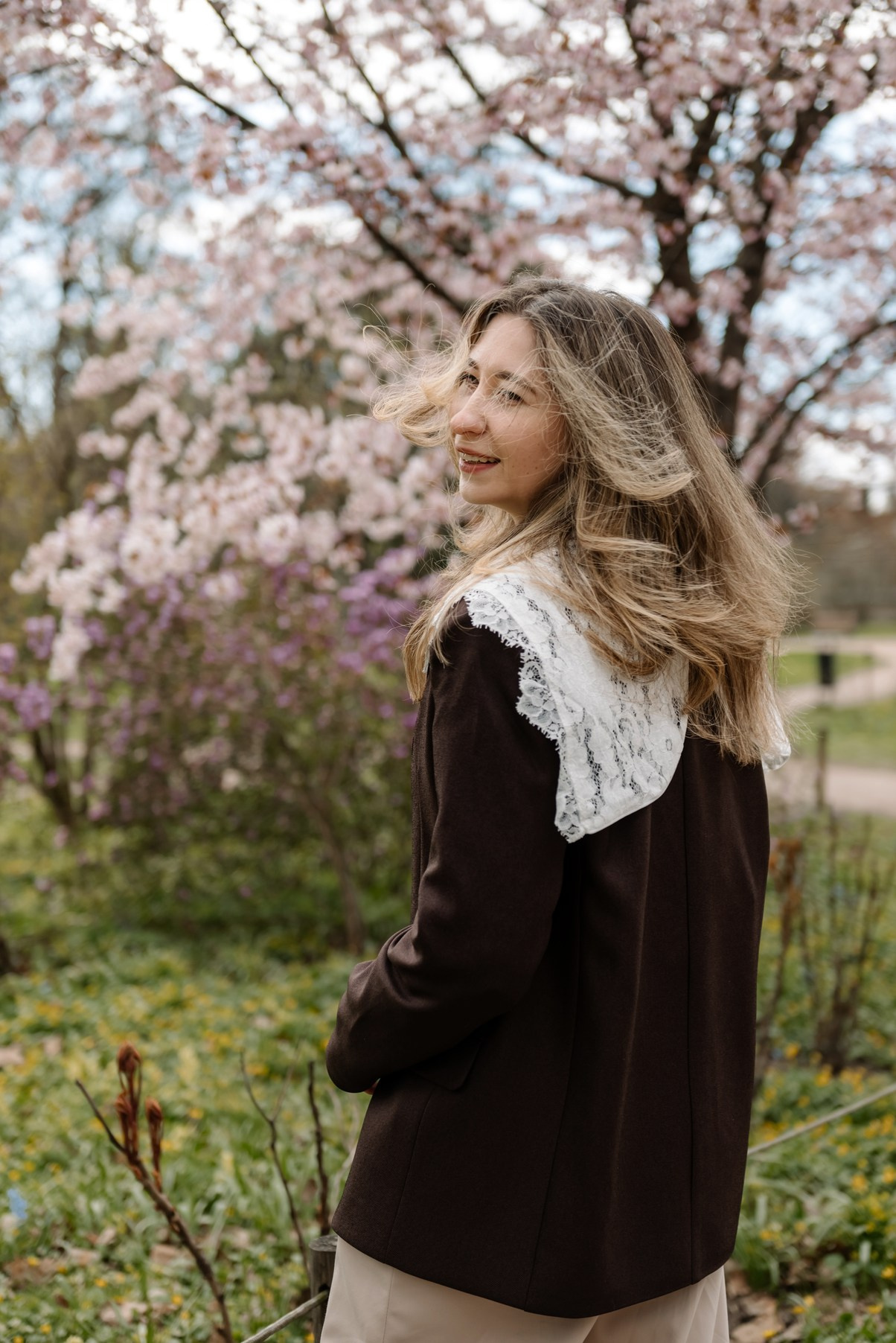 Марина с сакурой. Свадебный и семейный фотограф в Санкт-Петербурге Елена Худякова