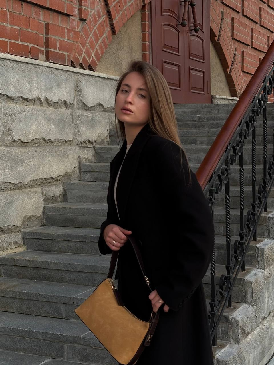 Дарья О Размер S. Рост 165, Параметры 83/63/90. LUNAPRO Дом стильных, сборных и индивидуальных съемок для брендов