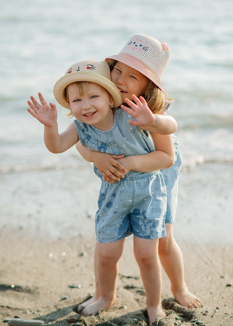 Семейная фотосессия в Сириусе и Адлере. Фотограф в Адлере, Сириусе, Красной Поляне — лавстори, семейные и индивидуальные фотосессии