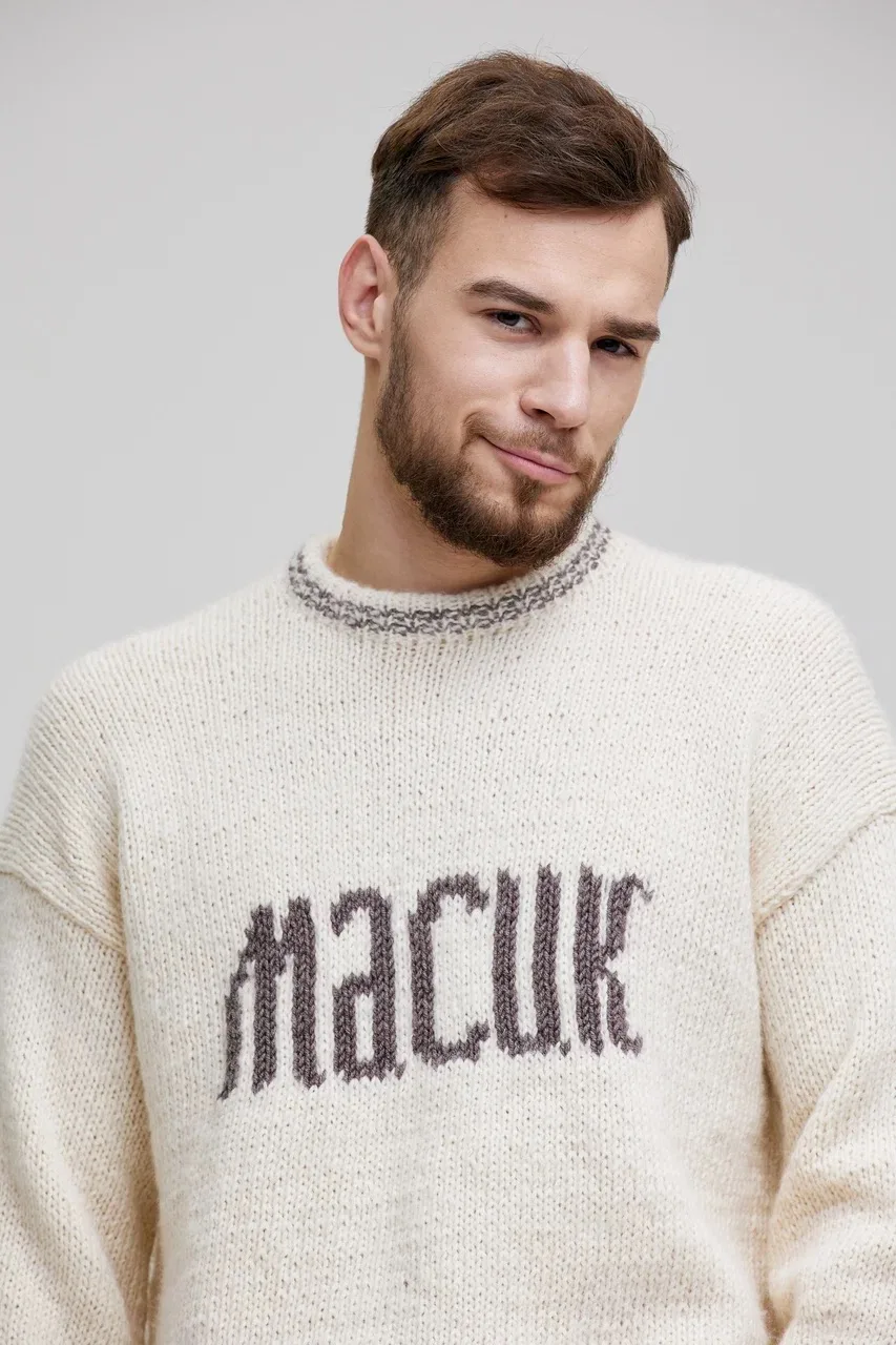 Семен. ФОТО для МАРКЕТПЛЕЙСОВ