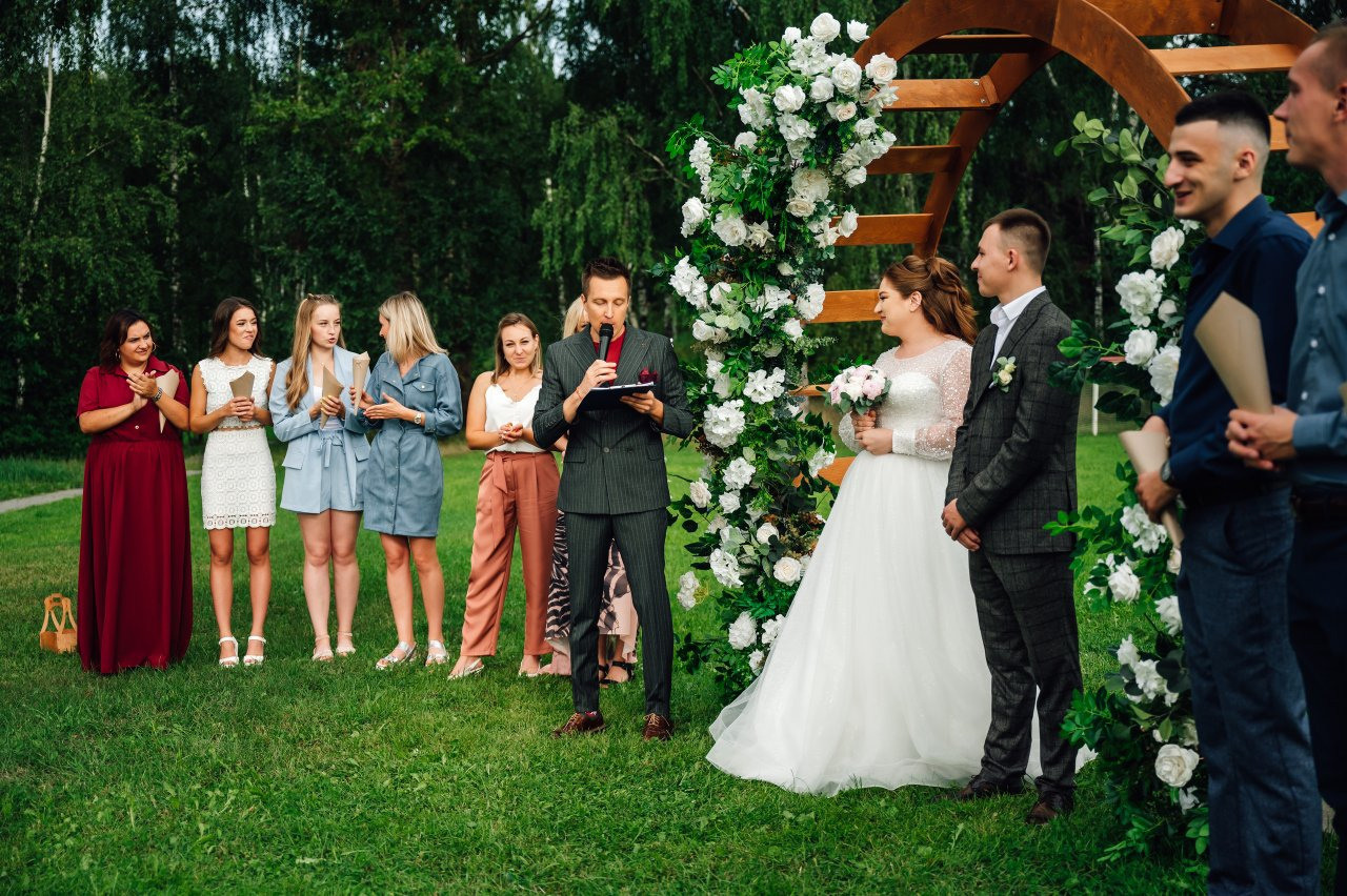 Юля и Денис. Ведущий на свадьбу в Москве Зубков Алексей