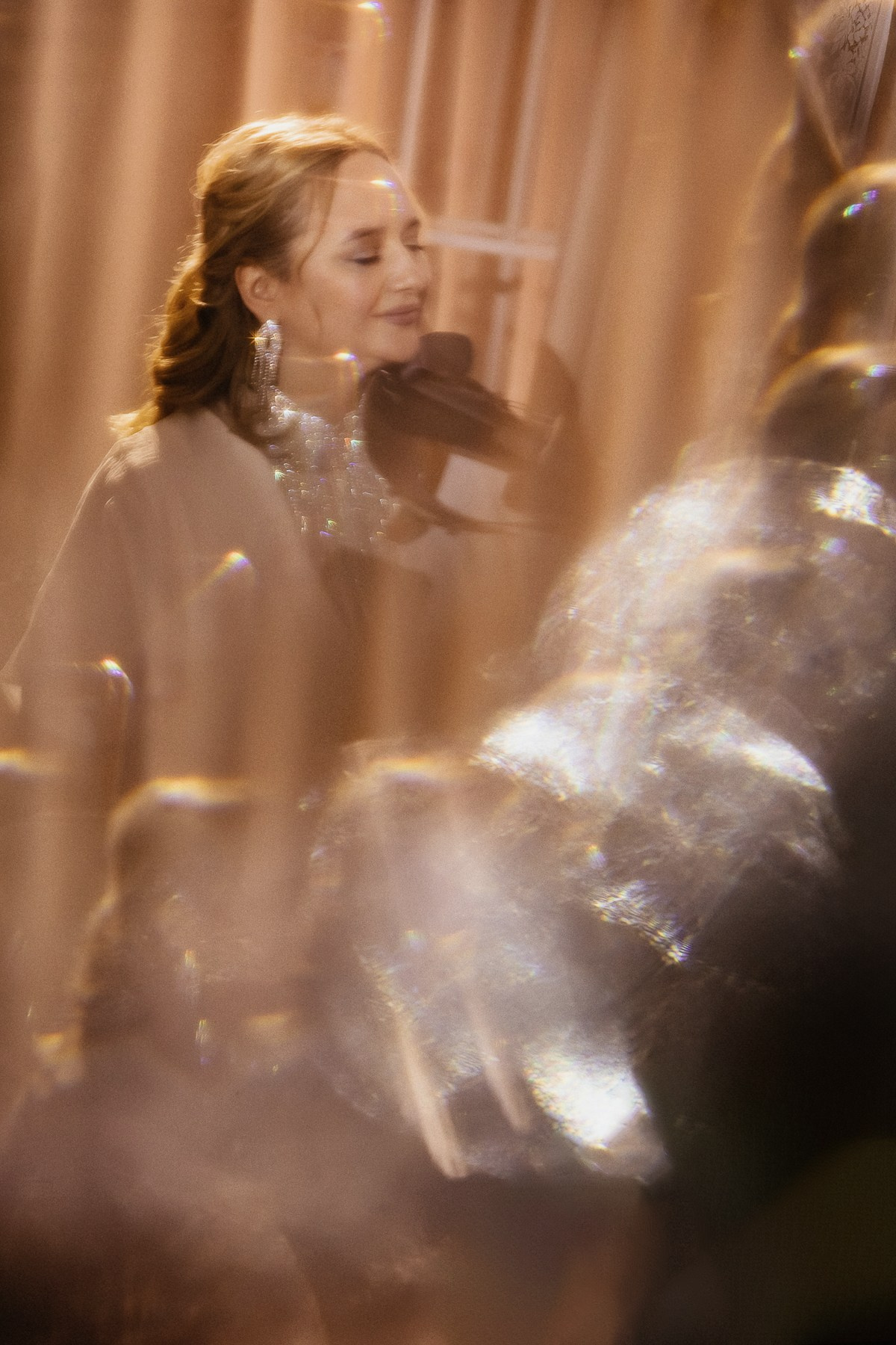 Фотограф на свадебную вечеринку Москва. VERSLIBRE | Свадебный и репортажный фотограф в Санкт-Петербурге, Москве, и Поволжье