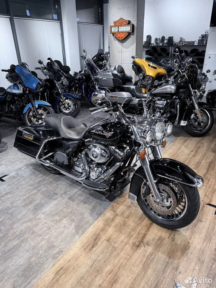 Купить Harley-Davidson 2012 HD Road King 103 ABS (Touring) — подробнее на сайте. Hello Davidson, Москва. Только хорошие мотоциклы…