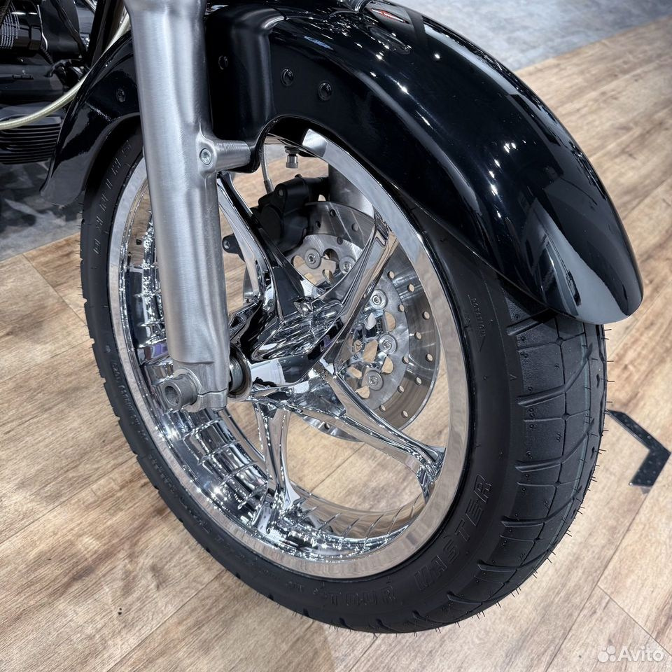 Купить Harley-Davidson 2010 Fat Boy Vivid Black (Softail/Dyna) — подробнее на сайте. Hello Davidson, Москва. Только хорошие мотоциклы…