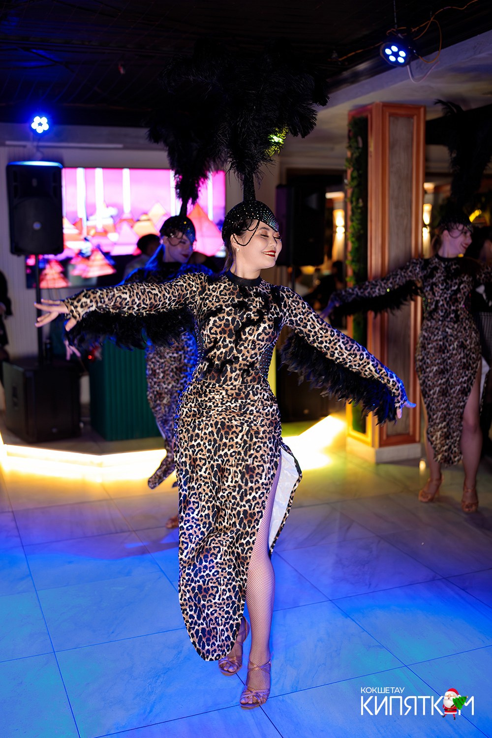 ШАШЛЫЧНЫЙ ДВОР. КИПЯТКОМ КОКШЕТАУ