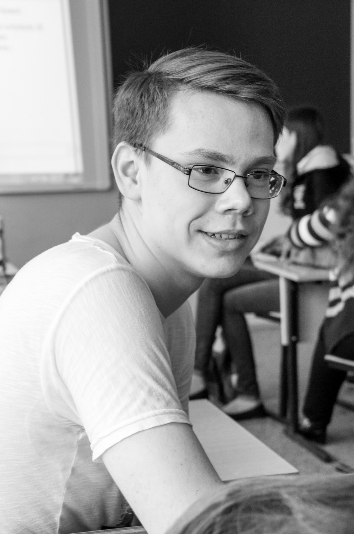 Школьная фотосессия в классе — Кристина Черникова. Фотограф Кристина Черникова — Москва | Семейные съёмки и фотоальбомы