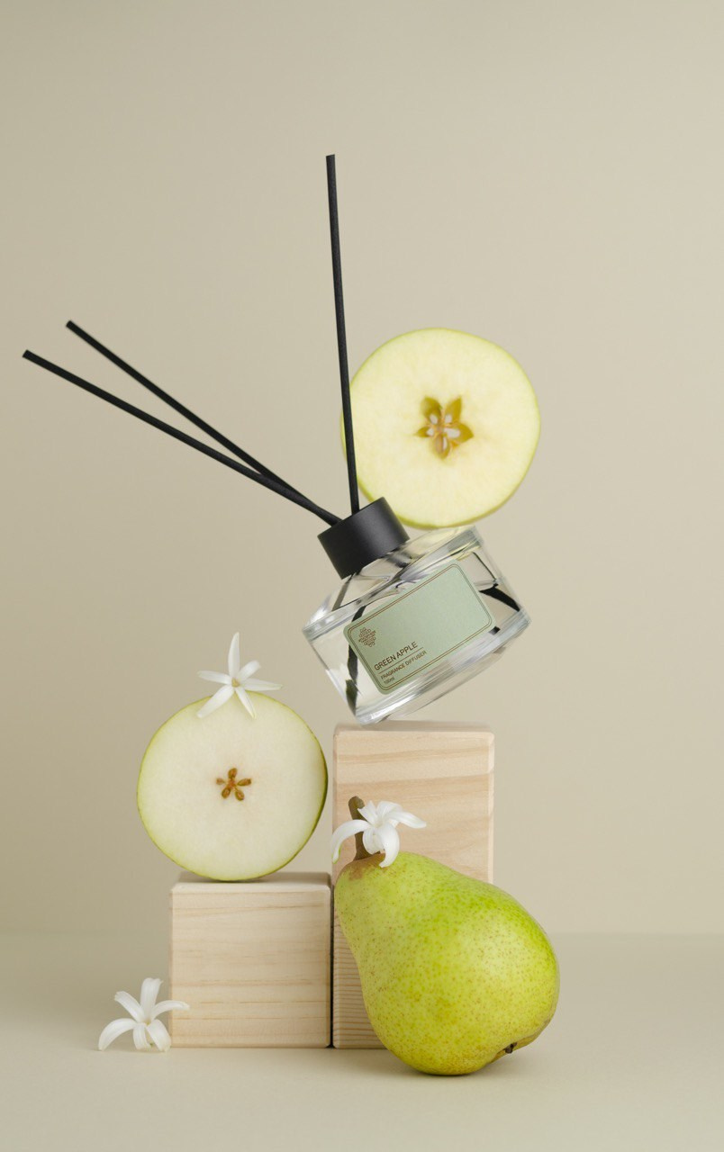 Свечи, диффузоры. Предметный фотограф в Грузии