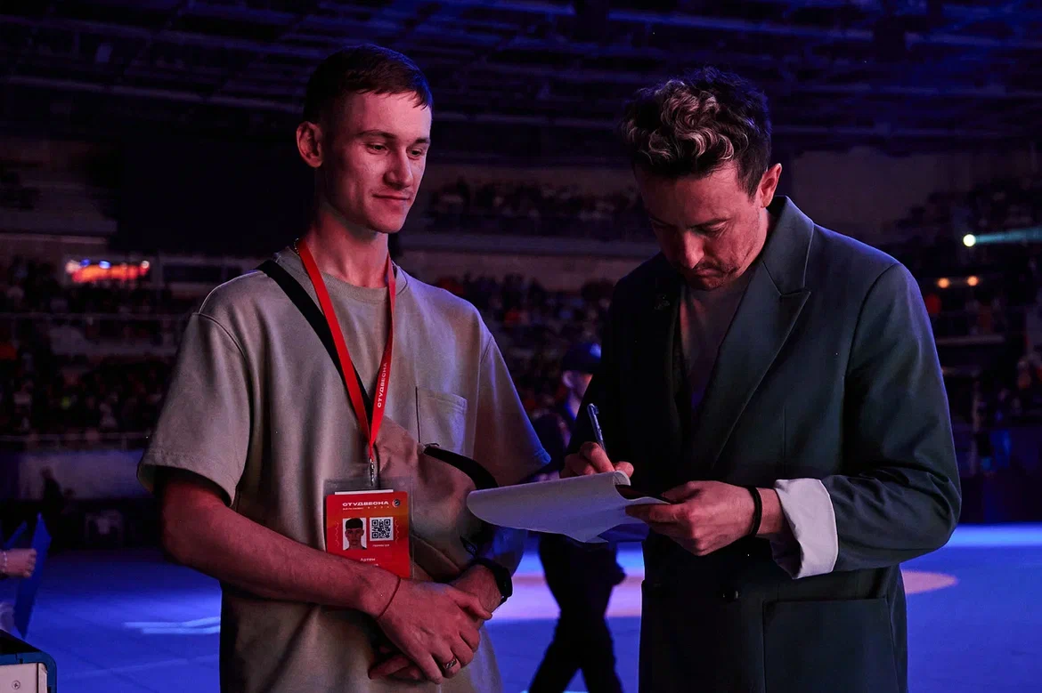 Церемония закрытия Всероссийского фестиваля. Репортажный фотограф в Санкт-Петербурге Диана Ларченкова