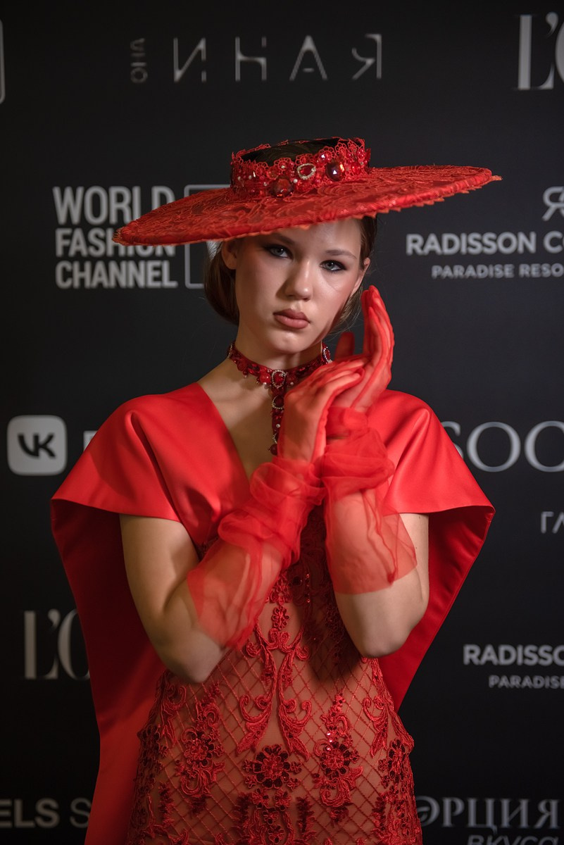 SochiFashionWeek2024 дизайнер Анохина Светлана. Семейный и коммерческий фотограф в Сочи Александр Бодунов
