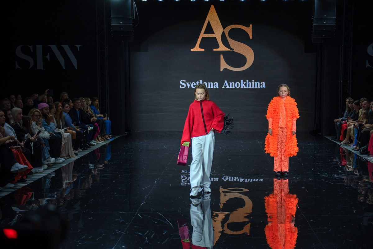 SochiFashionWeek2024 дизайнер Анохина Светлана. Семейный и коммерческий фотограф в Сочи Александр Бодунов