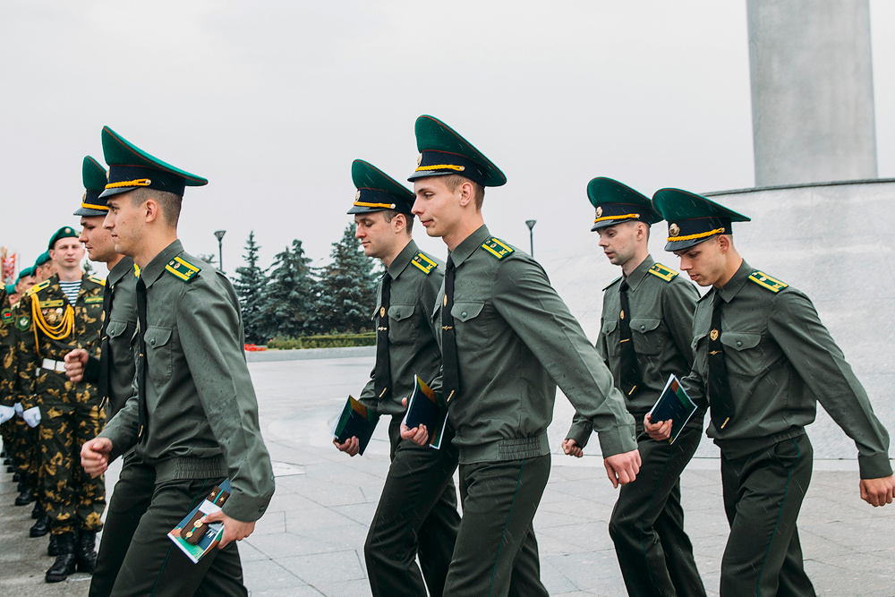 Фотосъемка выпускных в Минске. Свадебный фотограф Роман Медведев , Минск, Беларусь