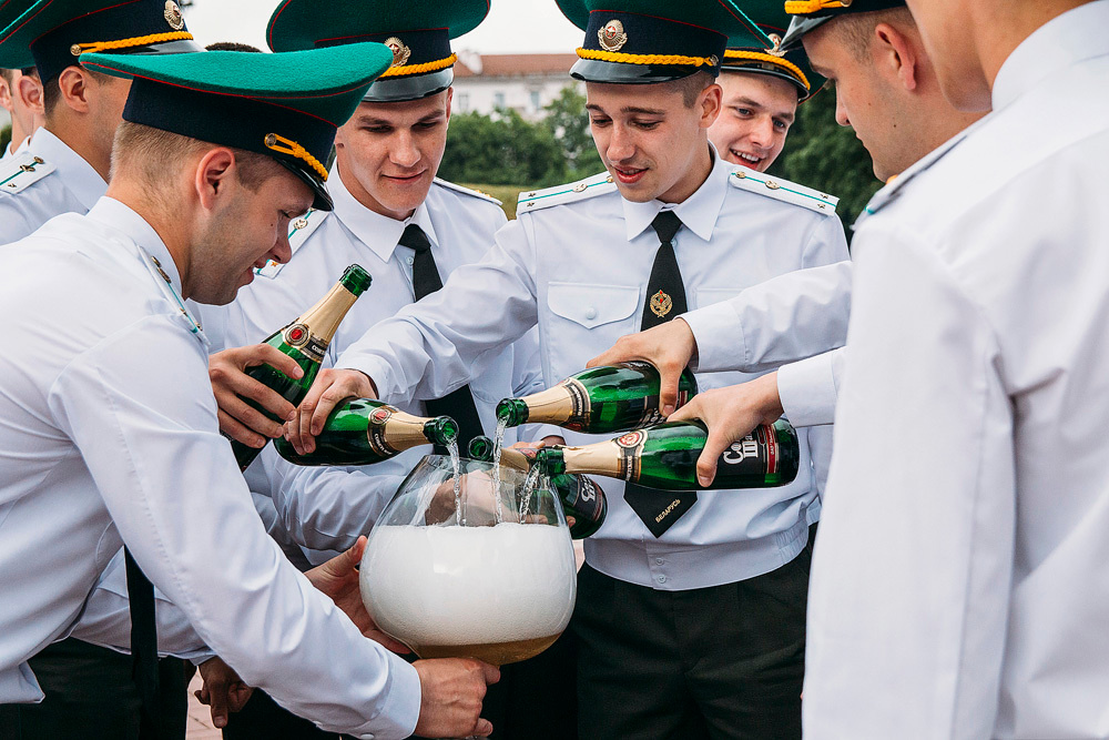 Фотосъемка выпускных в Минске. Свадебный фотограф Роман Медведев , Минск, Беларусь