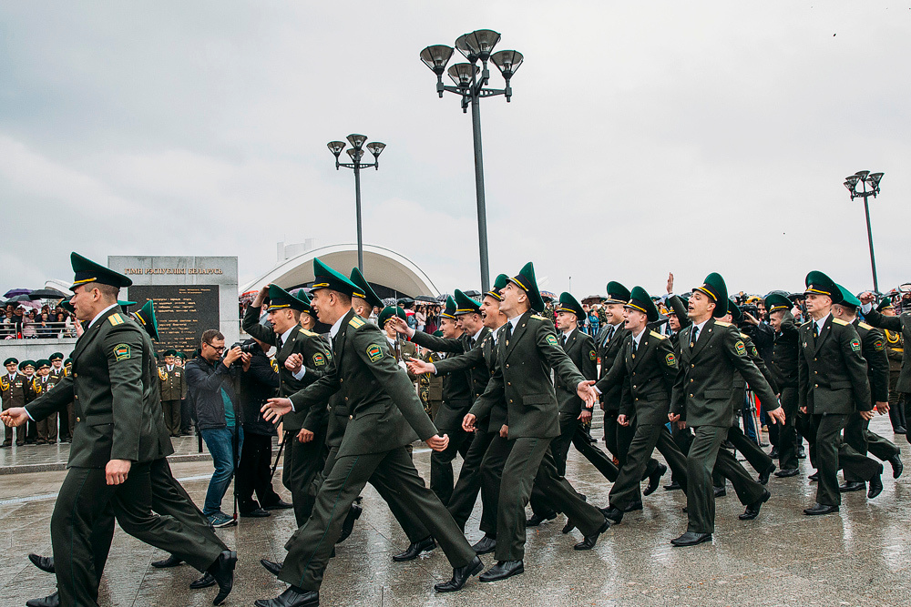 Фотосъемка выпускных в Минске. Свадебный фотограф Роман Медведев , Минск, Беларусь