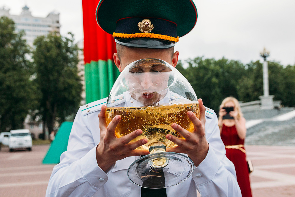 Фотосъемка выпускных в Минске. Свадебный фотограф Роман Медведев , Минск, Беларусь