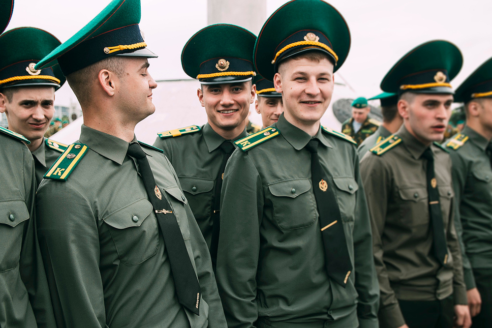 Фотосъемка выпускных в Минске. Свадебный фотограф Роман Медведев , Минск, Беларусь