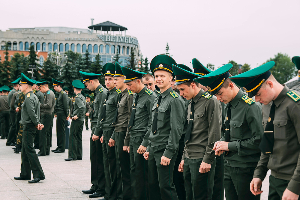 Фотосъемка выпускных в Минске. Свадебный фотограф Роман Медведев , Минск, Беларусь